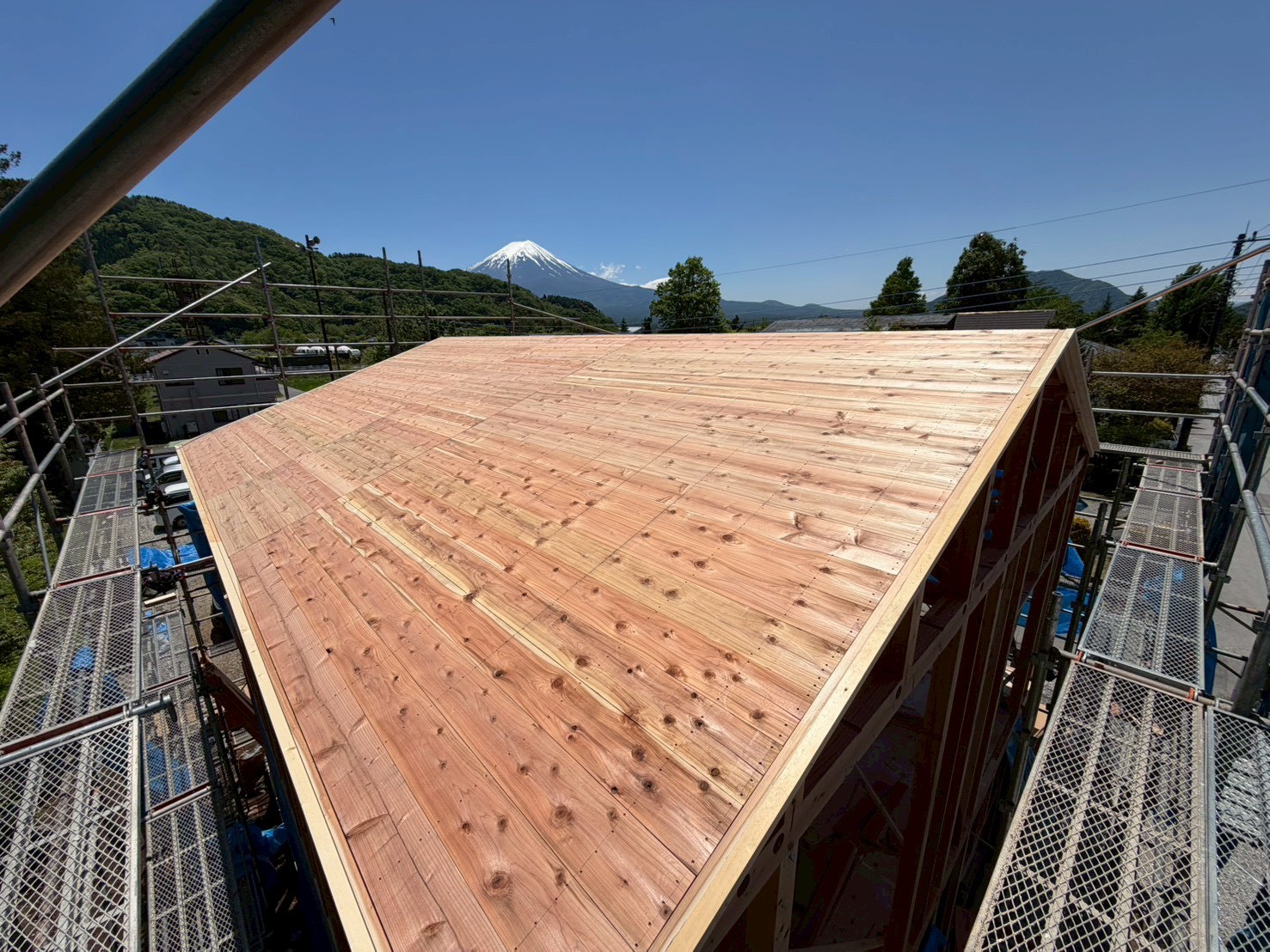 建て方を行いました☆